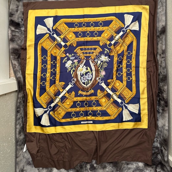 Hermes blue silk scarf - Picture 5 of 11